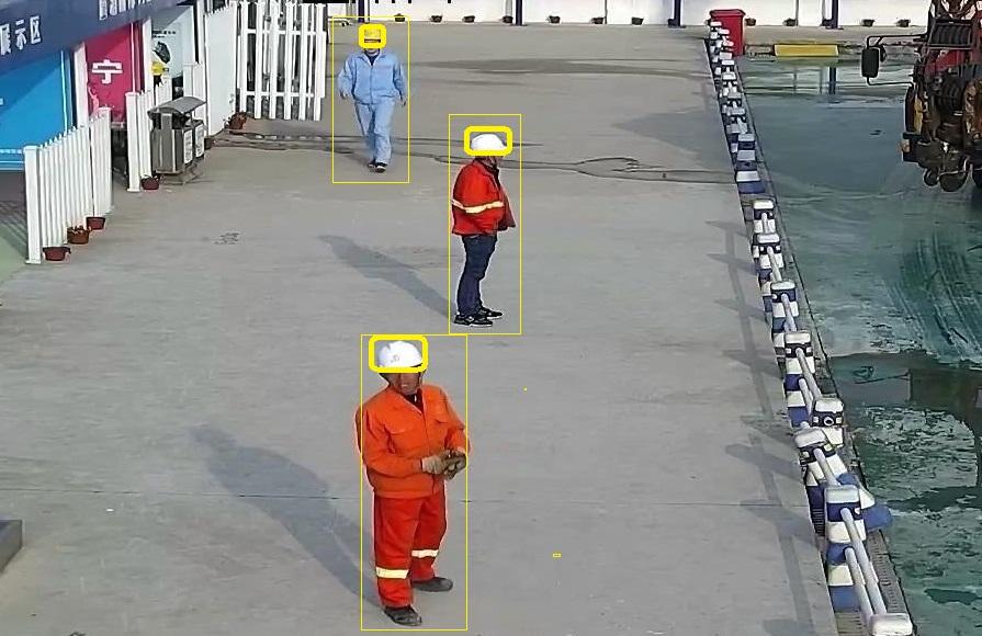 安全帽識別攝像頭安裝